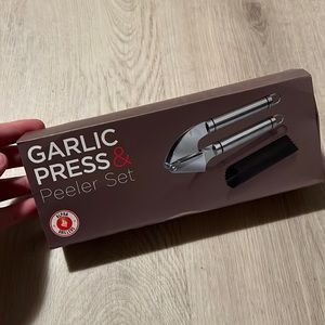 Garlic Press and Peeler Set